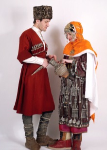 Національний костюм Дагестану (34 фото): традиційний жіночий і чоловічий дагестанський наряд