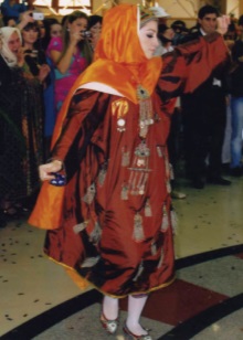 Національний костюм Дагестану (34 фото): традиційний жіночий і чоловічий дагестанський наряд