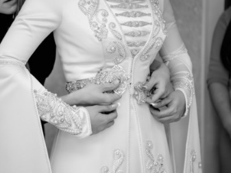 Національний костюм осетин (46 фото): жіночий і чоловічий весільний осетинський наряд