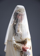 Національний костюм осетин (46 фото): жіночий і чоловічий весільний осетинський наряд