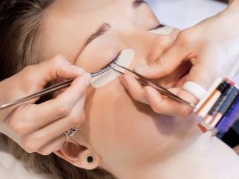 Нарощування вій з ефектом підводки (24 фото): як зробити ефект підводки? Особливості схеми і техніки нарощування