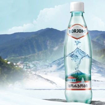 Навіщо потрібен тонік для обличчя? Як користуватися тонкому після вмивання? Характеристика та його функції