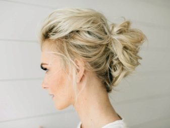 Недбалий пучок (32 фото): як зробити на голові сучасний недбалий пучок? Варіанти зачіски на середні, довгі і короткі волосся