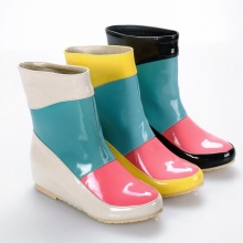 Непромокальні черевики (47 фото): жіночі зимові і водонепроникні туристичні моделі