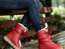 Непромокальні черевики (47 фото): жіночі зимові і водонепроникні туристичні моделі