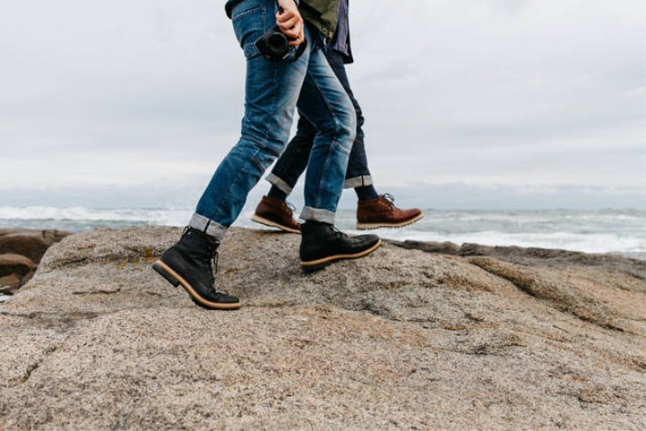 Непромокальні черевики (47 фото): жіночі зимові і водонепроникні туристичні моделі