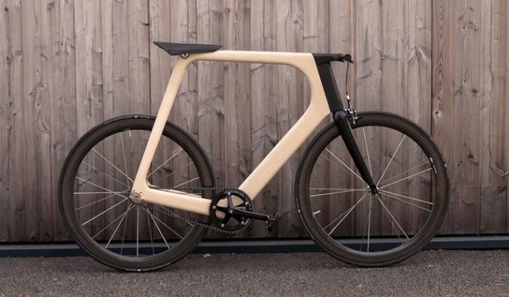 Незвичайні велосипеди (29 фото): літаючі й самі оригінальні моделі світу з кабіною, біговою доріжкою і квадратними колесами