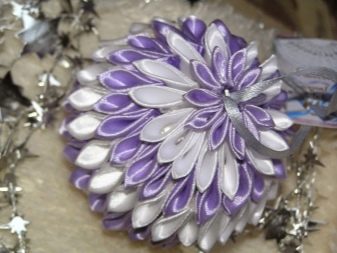 Новорічні кулі канзаші: майстер-клас по виготовленню ялинкових куль з атласних стрічок в техніці канзаші своїми руками