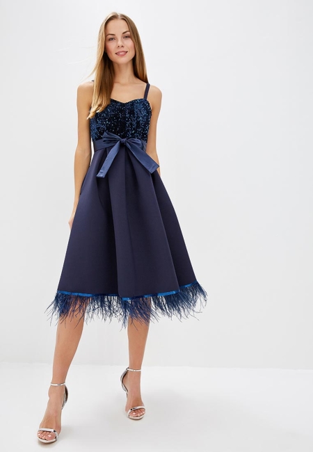 Новорічні сукні 2019: кращі женнственные елегантні і навіть повсякденні образи для святкування Нового року з Ламоды