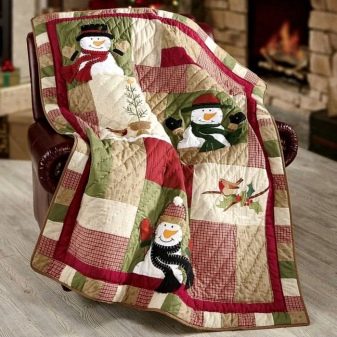 Новорічний печворк: ідеї та схеми серветок, чобітка, панно з тканини в стилі печворк, майстер-клас виробів з клаптикового шиття