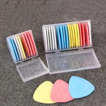 Інструменти для печворку: роликові ножі для клаптикового шиття і ножиці, інші пристосування і вибір набору для початківців