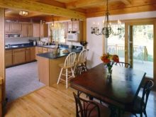 Інтер’єр кухні-їдальні в приватному будинку (59 фото: класичний дизайн і планування кухні великої, поєднаної з їдальнею