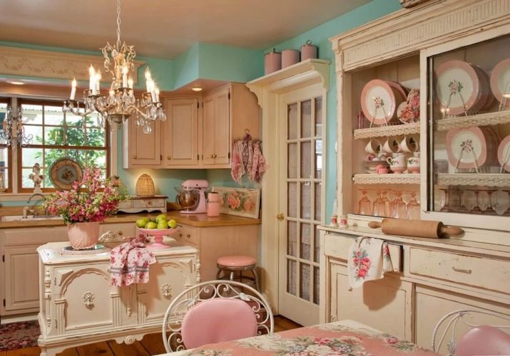 Інтер’єр кухні-їдальні в приватному будинку (59 фото: класичний дизайн і планування кухні великої, поєднаної з їдальнею