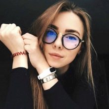 Окуляри для іміджу: чоловічі та жіночі окуляри без діоптрій, круглі і інші сучасні моделі, характеристика та поради з вибору