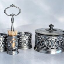 Олов’яна посуд: опис посуду Artina SKS та інших виробників. Користь і шкода тарілок з олова