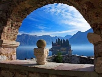 Острови Чорногорії: острови Грможур і Мамула, Квітів, Святого Георгія та інші популярні острова