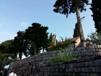 Острови Чорногорії: острови Грможур і Мамула, Квітів, Святого Георгія та інші популярні острова