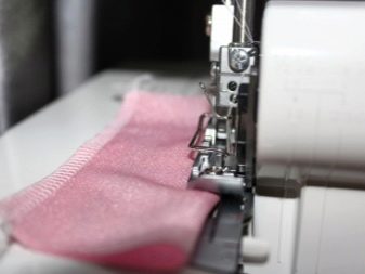 Оверлок Comfort: характеристики та комплектація моделей 140 і 150. Як зробити плоский шов?