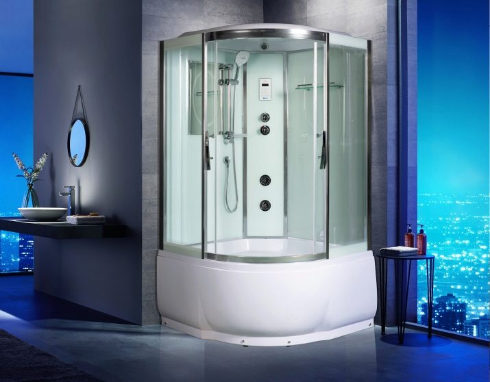 П’ятикутні душові кабіни: 90х90, 100х100 см і інших розмірів. Приклади в інтер’єрі