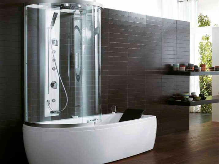 П’ятикутні душові кабіни: 90х90, 100х100 см і інших розмірів. Приклади в інтер’єрі