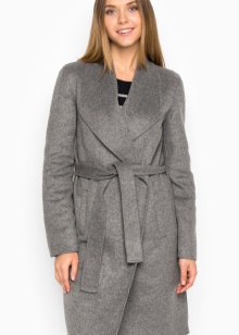 Пальто Armani (32 фото): популярні жіночі моделі з лінійок Armani jeans і Collezioni