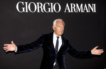 Пальто Armani (32 фото): популярні жіночі моделі з лінійок Armani jeans і Collezioni