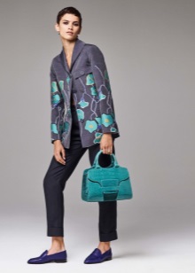 Пальто Armani (32 фото): популярні жіночі моделі з лінійок Armani jeans і Collezioni