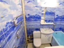 Панелі під плитку для ванної кімнати (69 фото): вибираємо пластикові плити для стін. Обробка підлоги панелями з ПВХ