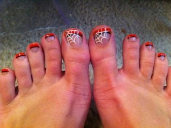 Педикюр френч (106 фото): красивий кольоровий французький дизайн в білих і рожевих або червоних відтінках на ногах