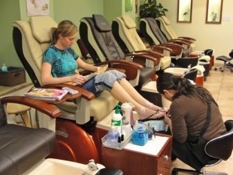 Педикюр на море (62 фото): як зробити гарний пляжний педикюр в одному стилі? Ідеї дизайну у відпустку