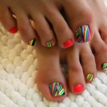 Педикюр на море (62 фото): як зробити гарний пляжний педикюр в одному стилі? Ідеї дизайну у відпустку