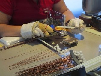 Перли Majorica: що це таке? Значення, історія та особливості створення. Як за ним правильно доглядати? Які прикраси роблять з іспанського штучного перлів?