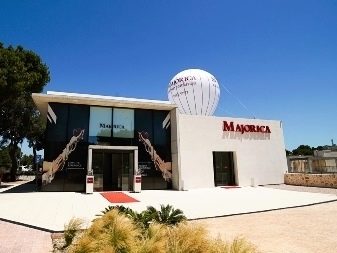 Перли Majorica: що це таке? Значення, історія та особливості створення. Як за ним правильно доглядати? Які прикраси роблять з іспанського штучного перлів?