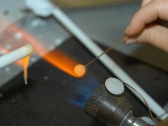 Перли Majorica: що це таке? Значення, історія та особливості створення. Як за ним правильно доглядати? Які прикраси роблять з іспанського штучного перлів?