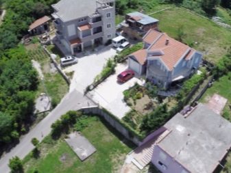 Пляж Яз в Чорногорії (27 фото): де він знаходиться і як до нього дістатися? Особливості пляжу в муніципалітеті Будви