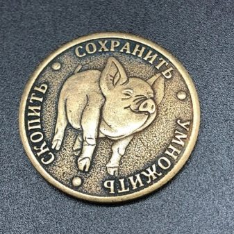Подарунки з металу: сувеніри з олова і міді, чавуну і бронзи, нікелю і латуні