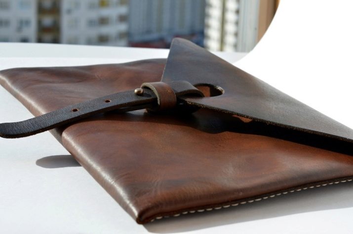 Подарунок чоловікові (60 фото): що корисного подарувати? Сувеніри, подушки та ідеї символічних подарунків дорослому чоловікові