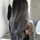 Попелясто-чорний колір волосся (29 фото): як пофарбувати волосся в відтінок попелу з чорними коренями? Догляд після фарбування