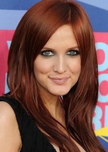 Попелясто-каштановий колір волосся (30 фото): кому підійде темно-шоколадний попелястий відтінок? Як фарбувати волосся?