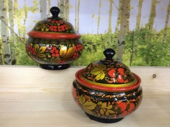 Посуд хохлома (22 фото): види хохломской розпису. Розписні тарілки, чайні пари і інші набори посуду