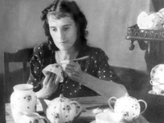 Посуд кобальт: що це таке? Чайні сервізи ЛПЗ з позолотою, тарілки, сині чашки та інший посуд