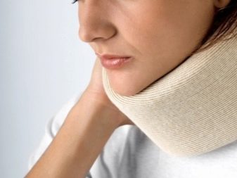 Рицинова олія для нігтів: застосування масла в косметології для шкіри від пігментних плям, косметичний засіб для губ