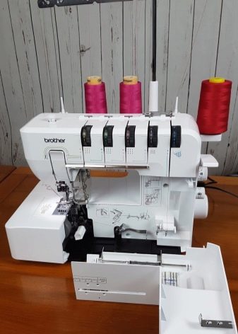 Розпошивальні машини Brother: CV 3550 і CV 3440, M 2340 CV. Вибираємо окантователь для плоскошовной машини