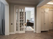 Розсувні двері на кухню: вибираємо кухонні висувні двері-гармошки. Скляні зсувні двері в інтер’єрі