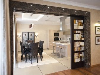 Розсувні двері на кухню: вибираємо кухонні висувні двері-гармошки. Скляні зсувні двері в інтер’єрі