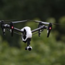 Що подарувати чоловікові на день народження? 57 фото Кращі ідеї подарунків малознайомому дорослому чоловікові, іменні чоловічі сувеніри