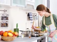 Що подарувати чоловікові на день народження? 57 фото Кращі ідеї подарунків малознайомому дорослому чоловікові, іменні чоловічі сувеніри