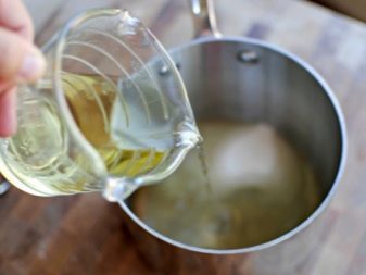 Що подарувати чоловікові на день народження? 57 фото Кращі ідеї подарунків малознайомому дорослому чоловікові, іменні чоловічі сувеніри