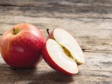 Що подарувати чоловікові на день народження? 57 фото Кращі ідеї подарунків малознайомому дорослому чоловікові, іменні чоловічі сувеніри