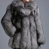 Що подарувати жінці на 45 років? Оригінальні подарунки на 45-річчя для мами і подруги. Що можна зробити на ювілей для дружини своїми руками? Прикольні подарунки на день народження для сестри